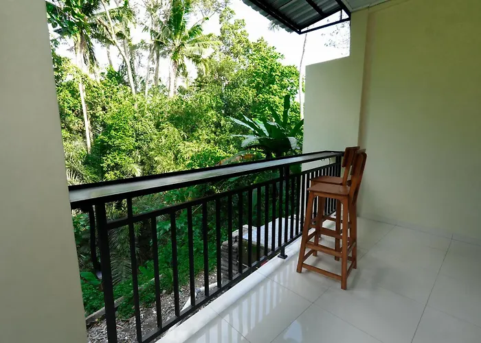 Casa de hóspedes House Of Semar Sari 3*